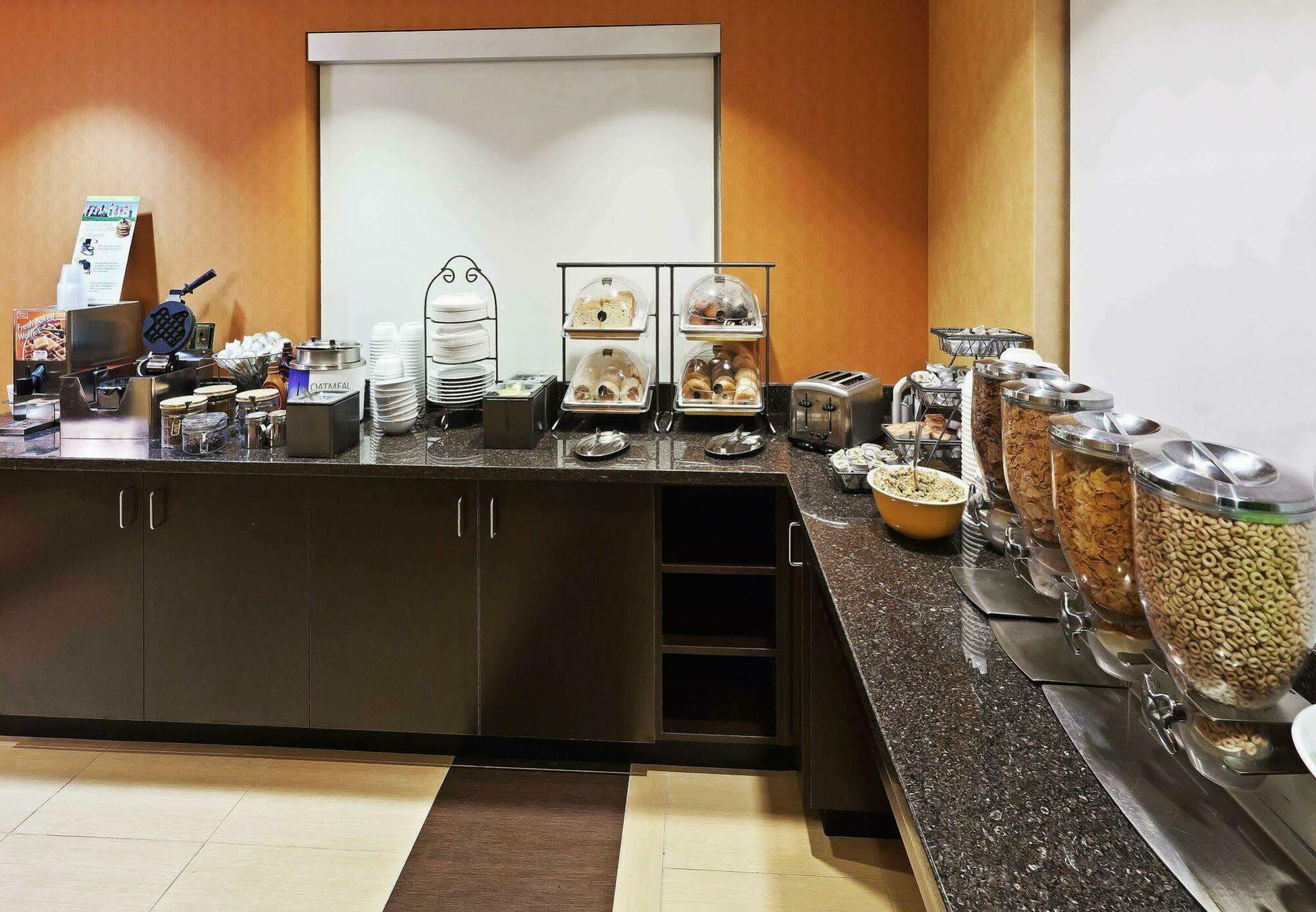 Residence Inn Houston Sugar Land/Stafford Restaurant foto